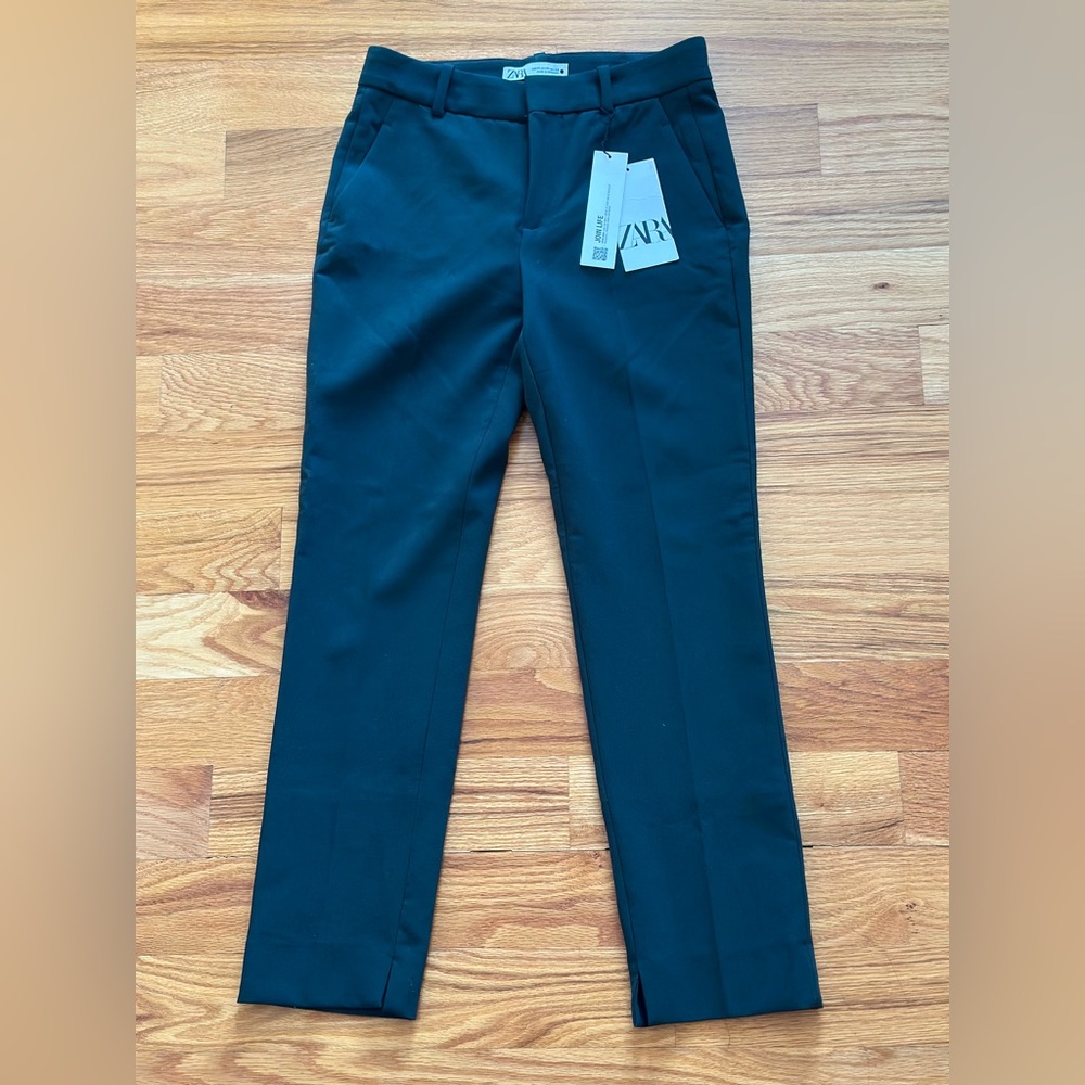 NWT Women’s Zara Pleated Pants